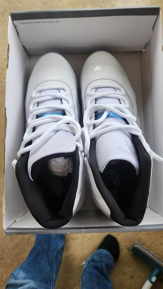 Air Jordan 11 Retro Legend Blue