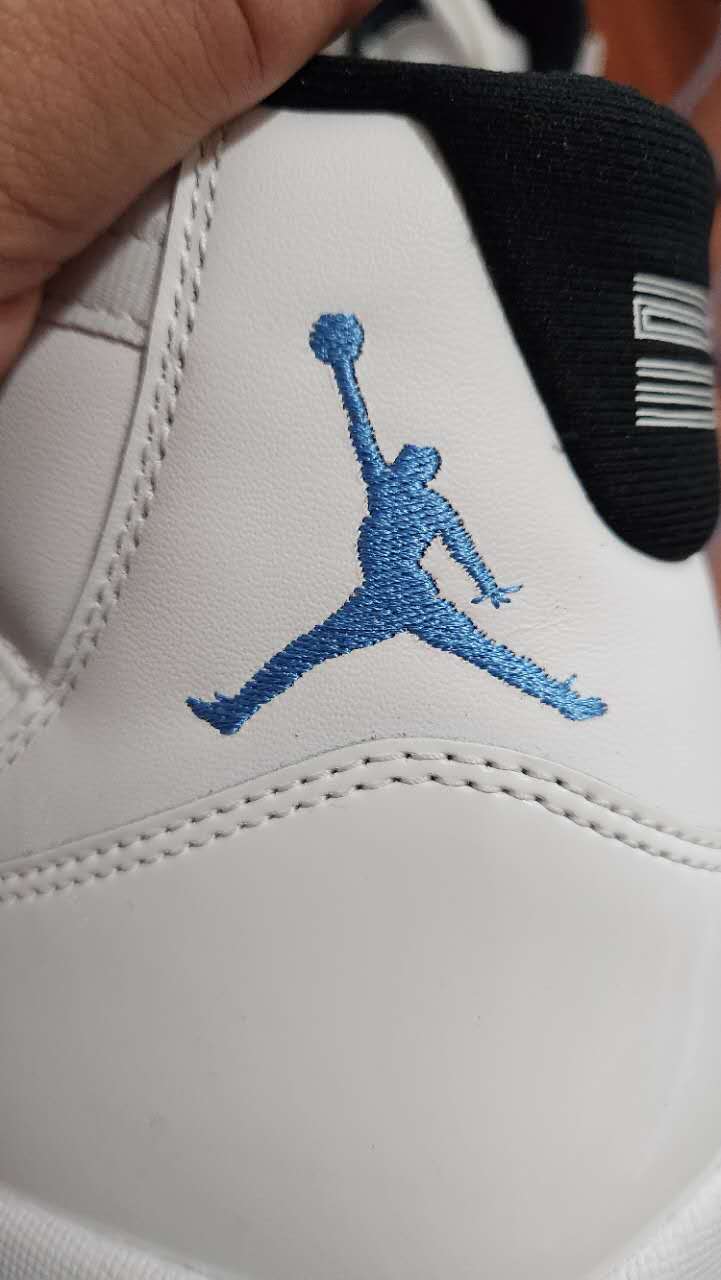 Air Jordan 11 Retro Legend Blue