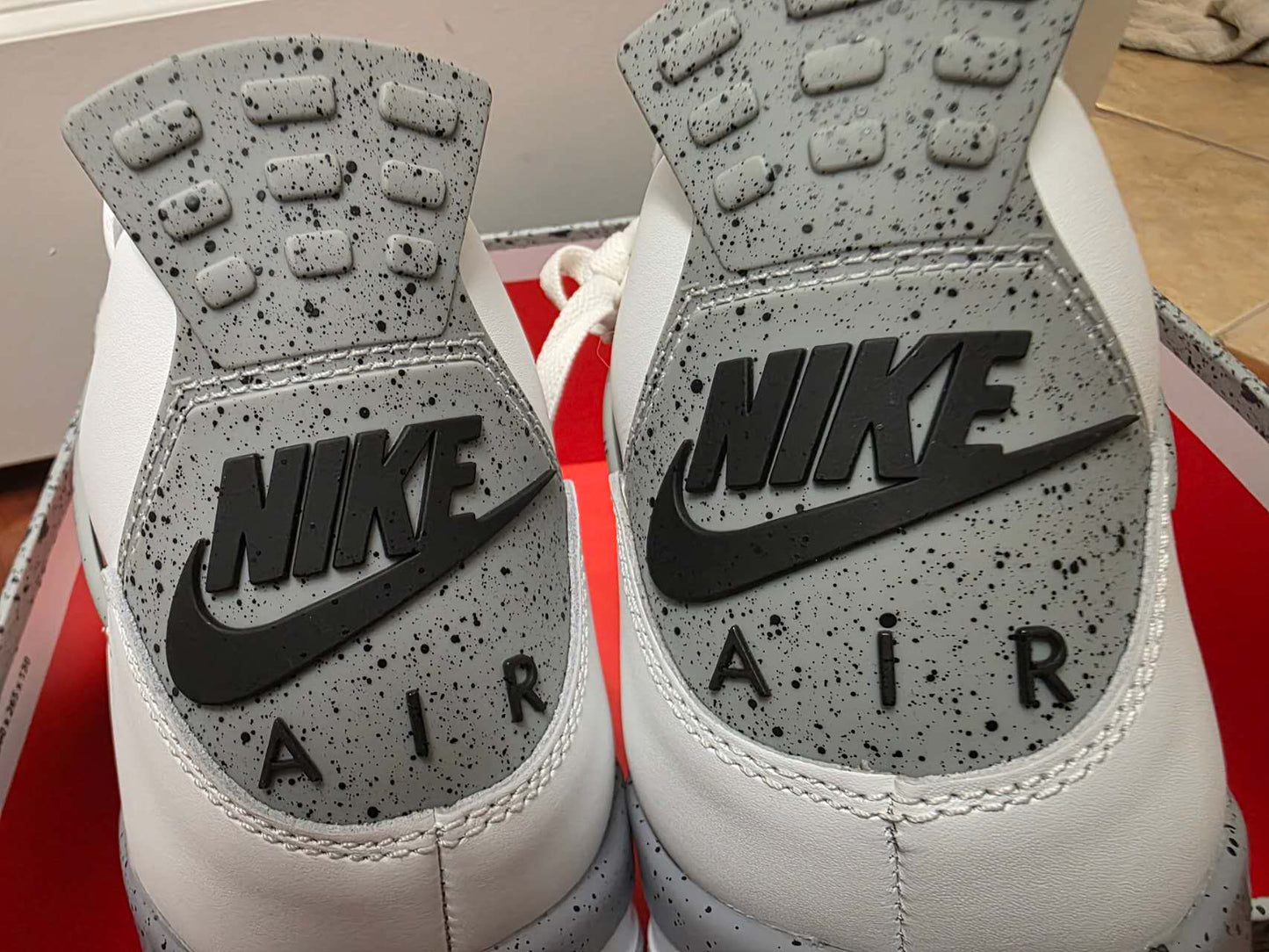 Air Jordan 4 Retro White Cement 2025
